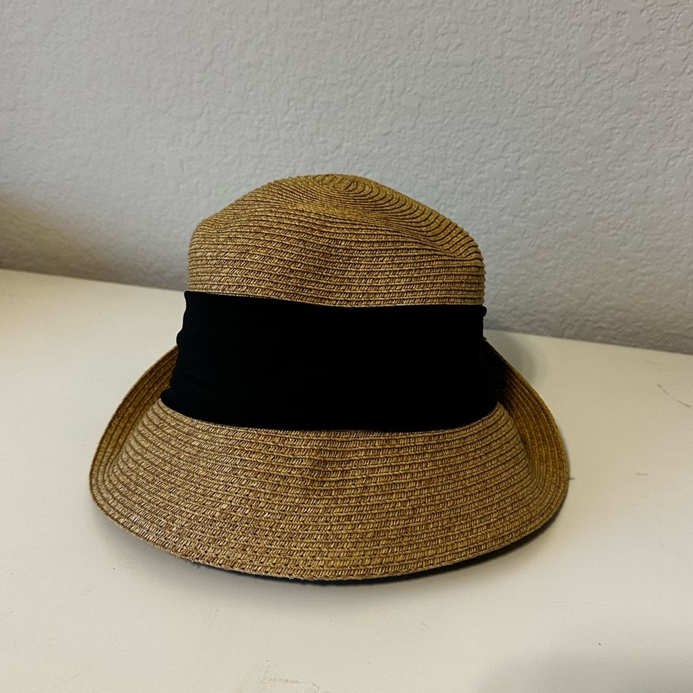 Beach hat